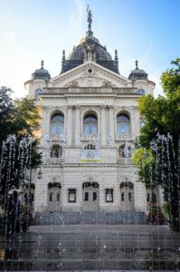 Parkování v Praze: Jak najít parkování v hlavním městě 10 Parkování v Praze: Jak najít parkování v hlavním městě