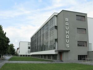 Bauhaus Brno Parkování: Parkovací Místa v Blízkosti Bauhaus 12 Bauhaus Brno Parkování: Parkovací Místa v Blízkosti Bauhaus
