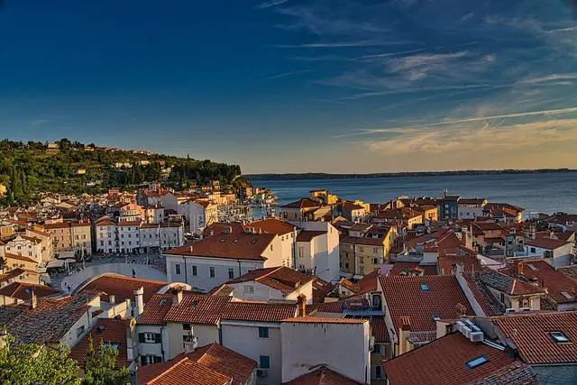 Piran Slovinsko Parkování: Parkujte v Piranu