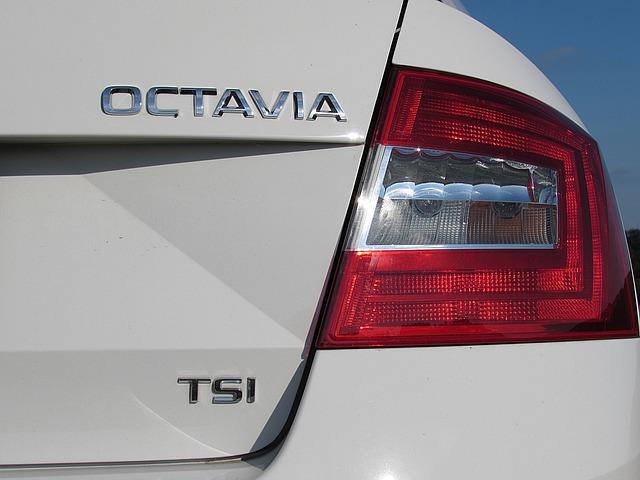 Co může být dotrhané na zadní nápravě Škoda Octavia 2? Kompletní průvodce